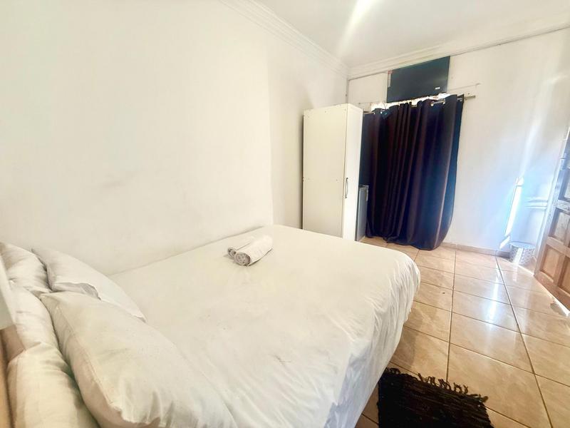 To Let 1 Bedroom Property for Rent in Colbyn Gauteng
