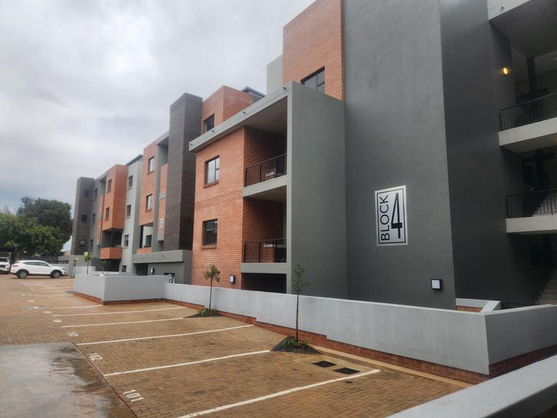 To Let 1 Bedroom Property for Rent in Waterkloof Park Gauteng