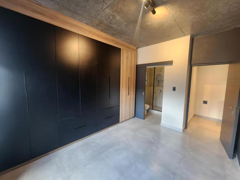 To Let 1 Bedroom Property for Rent in Waterkloof Park Gauteng