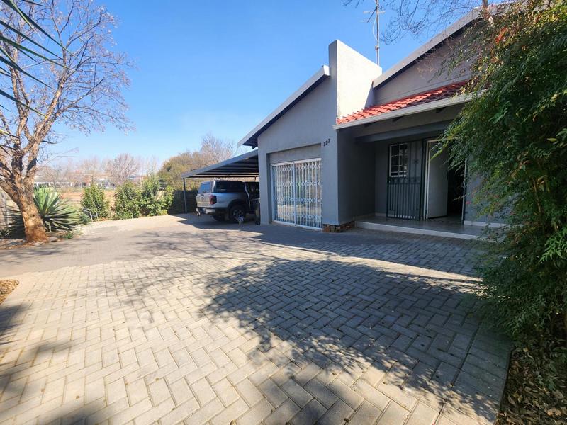 3 Bedroom Property for Sale in Doringkloof Gauteng