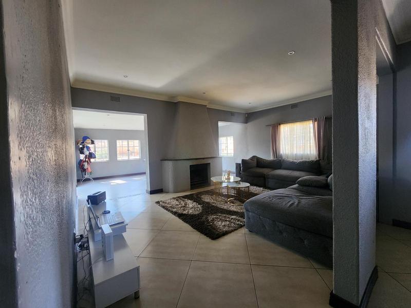 3 Bedroom Property for Sale in Doringkloof Gauteng
