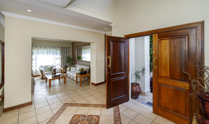 3 Bedroom Property for Sale in Sunninghill Gauteng