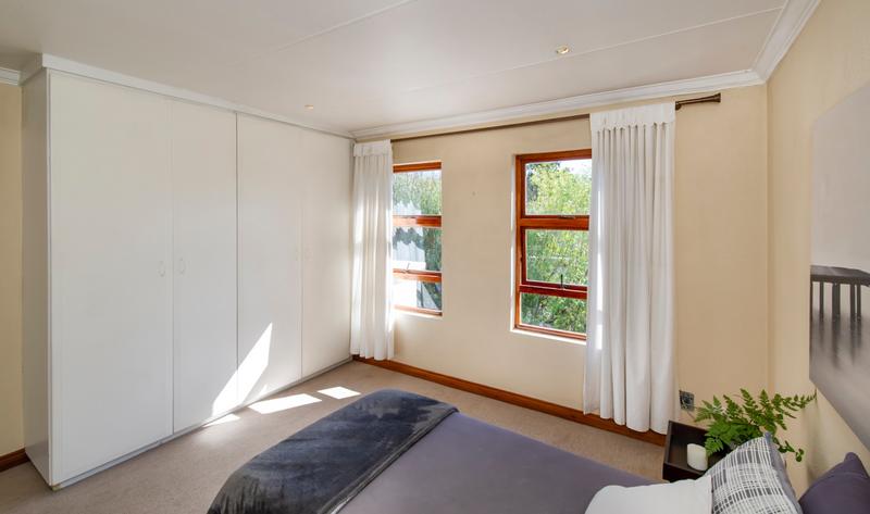 3 Bedroom Property for Sale in Sunninghill Gauteng