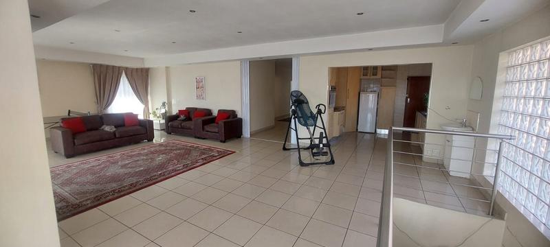 6 Bedroom Property for Sale in Laudium Gauteng