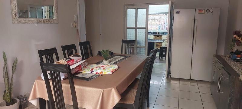 6 Bedroom Property for Sale in Laudium Gauteng