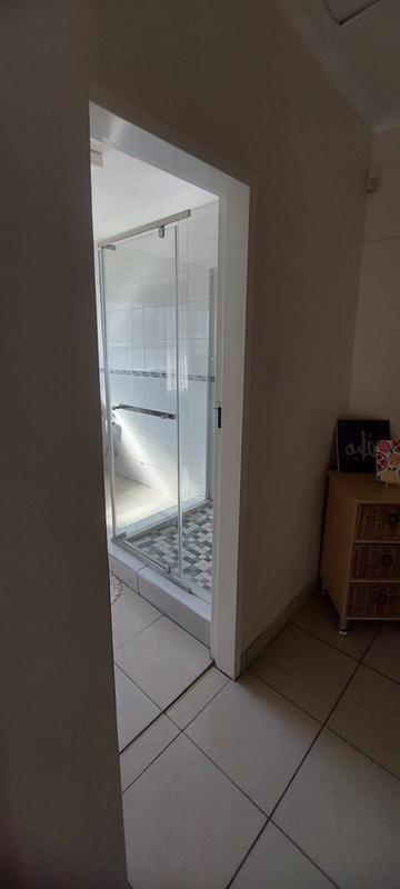 6 Bedroom Property for Sale in Laudium Gauteng