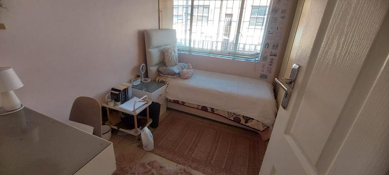 6 Bedroom Property for Sale in Laudium Gauteng