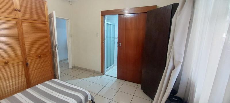 6 Bedroom Property for Sale in Laudium Gauteng