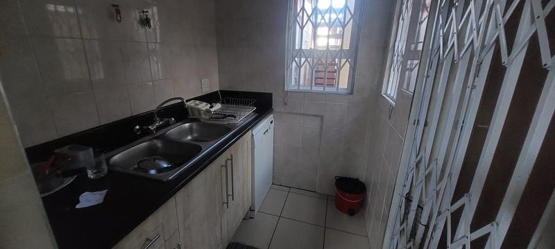 6 Bedroom Property for Sale in Laudium Gauteng