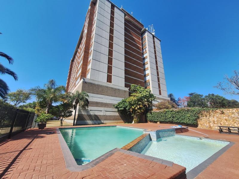 1 Bedroom Property for Sale in La Montagne Gauteng