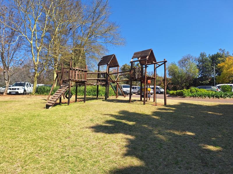 1 Bedroom Property for Sale in La Montagne Gauteng