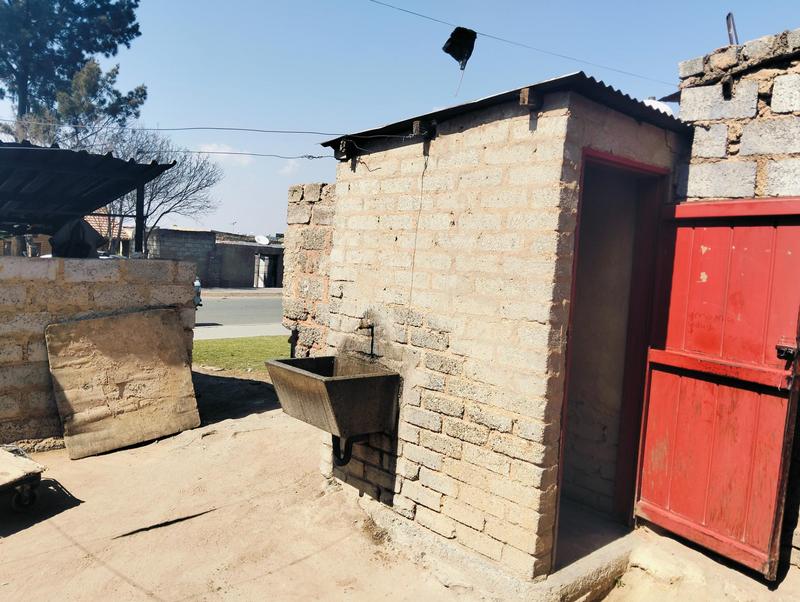 11 Bedroom Property for Sale in Phomolong Gauteng