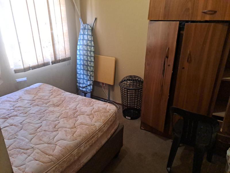 2 Bedroom Property for Sale in Bezuidenhout Valley Gauteng
