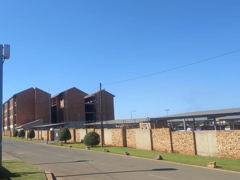 To Let 2 Bedroom Property for Rent in Chiawelo Gauteng