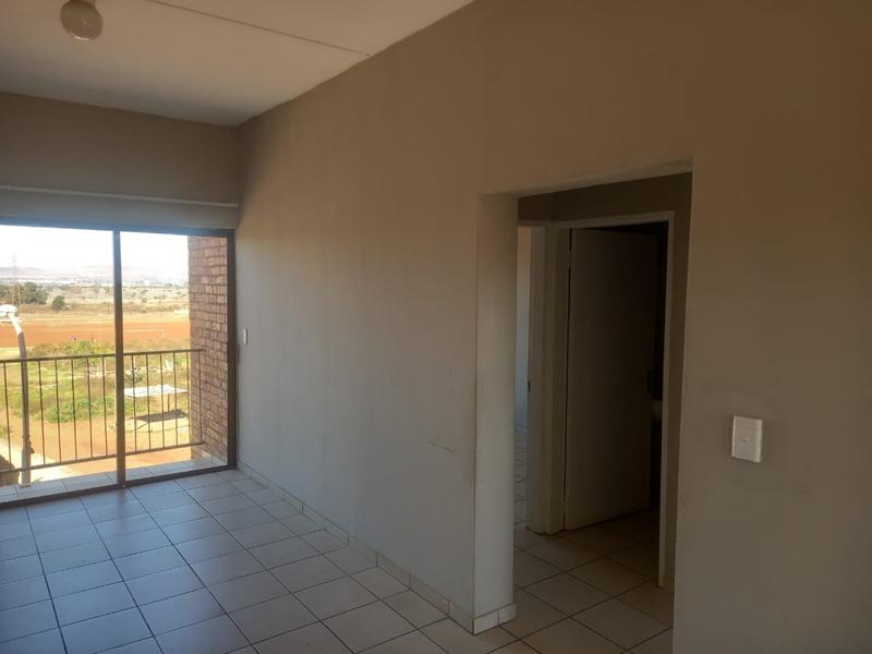 To Let 2 Bedroom Property for Rent in Chiawelo Gauteng