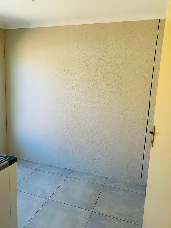 To Let 2 Bedroom Property for Rent in Mahube Valley Gauteng