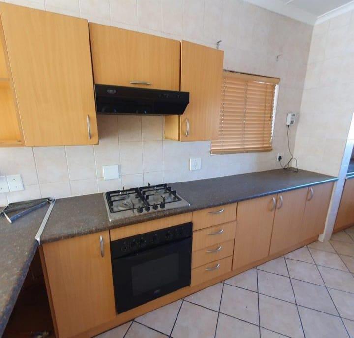 3 Bedroom Property for Sale in Thatchfield Gauteng