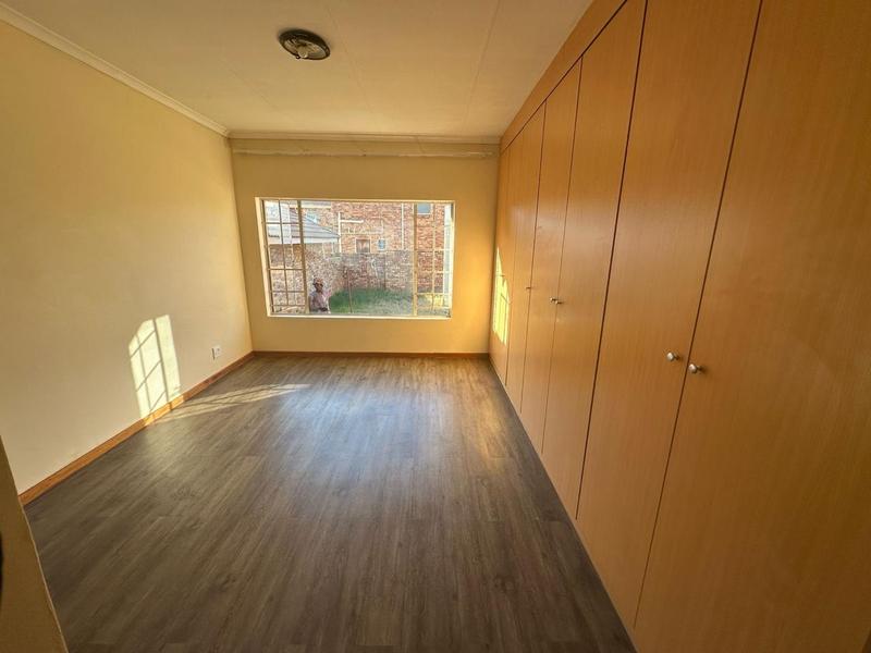 3 Bedroom Property for Sale in Thatchfield Gauteng