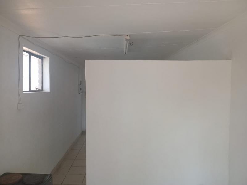 To Let 1 Bedroom Property for Rent in Terenure Gauteng