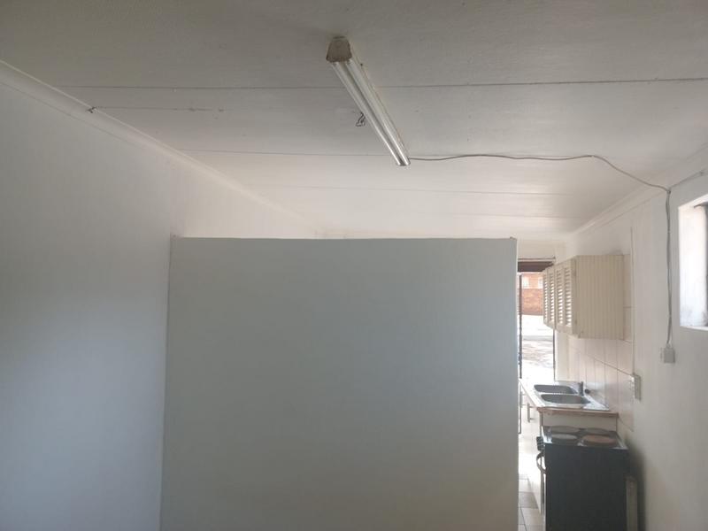 To Let 1 Bedroom Property for Rent in Terenure Gauteng