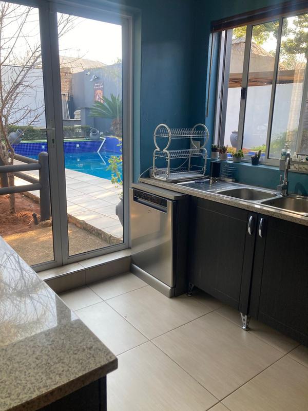 4 Bedroom Property for Sale in Primrose Hill Gauteng