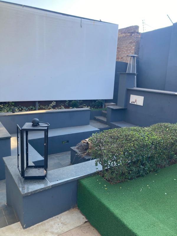 4 Bedroom Property for Sale in Primrose Hill Gauteng