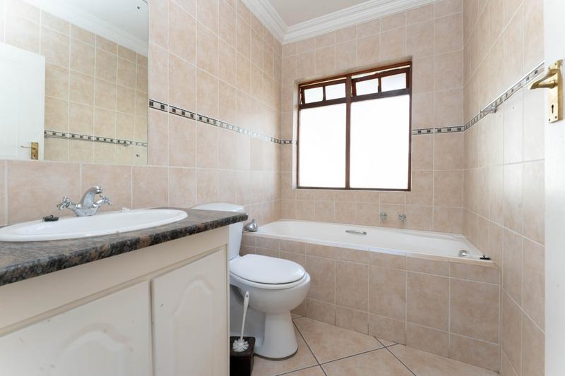 2 Bedroom Property for Sale in Paulshof Gauteng
