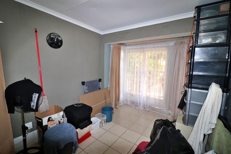 6 Bedroom Property for Sale in Primrose Gauteng
