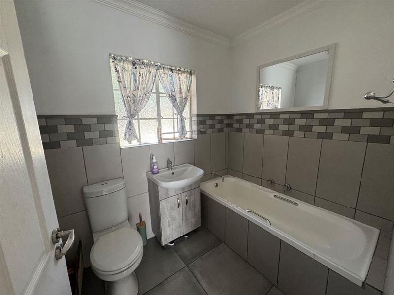 3 Bedroom Property for Sale in Sunward Park Gauteng