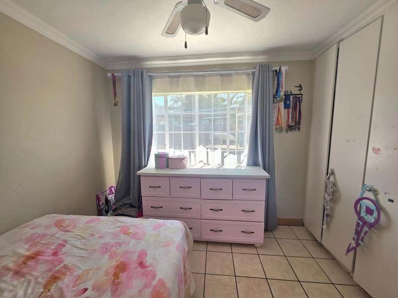 3 Bedroom Property for Sale in Sunward Park Gauteng