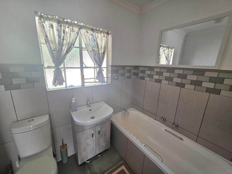 3 Bedroom Property for Sale in Sunward Park Gauteng