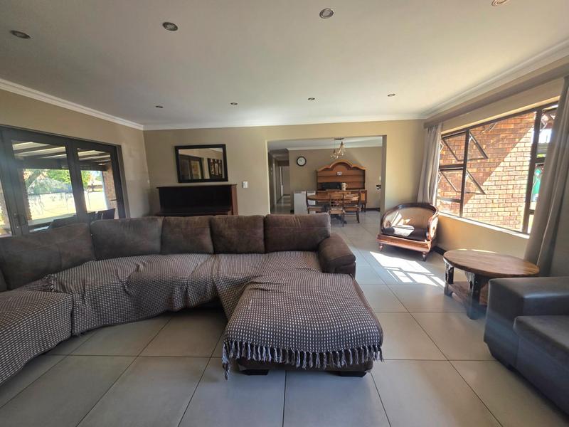 3 Bedroom Property for Sale in Sunward Park Gauteng