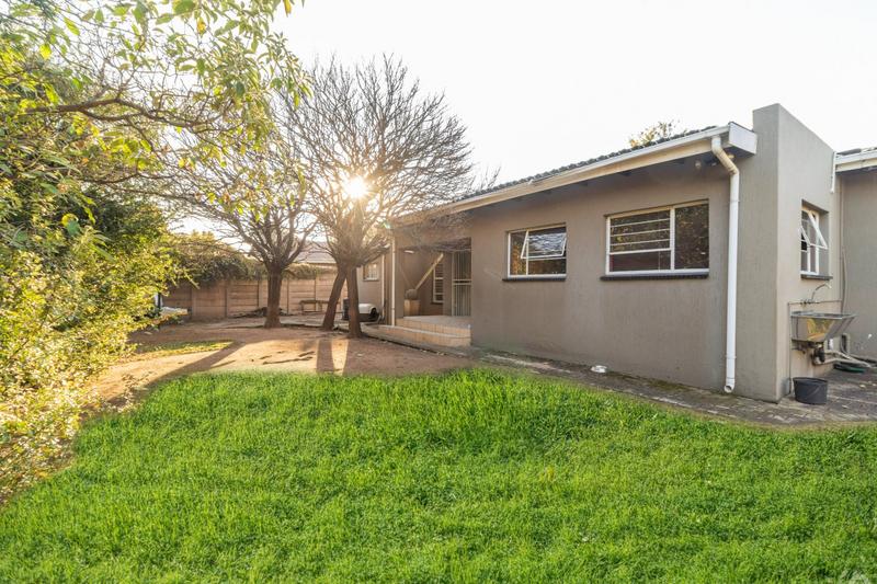 4 Bedroom Property for Sale in Brackenhurst Gauteng