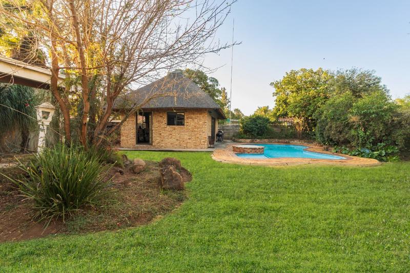 4 Bedroom Property for Sale in Brackenhurst Gauteng