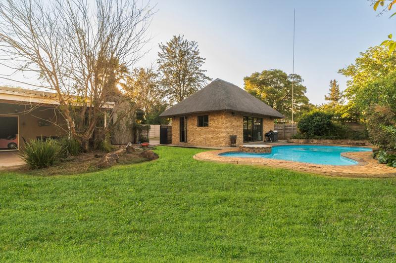 4 Bedroom Property for Sale in Brackenhurst Gauteng