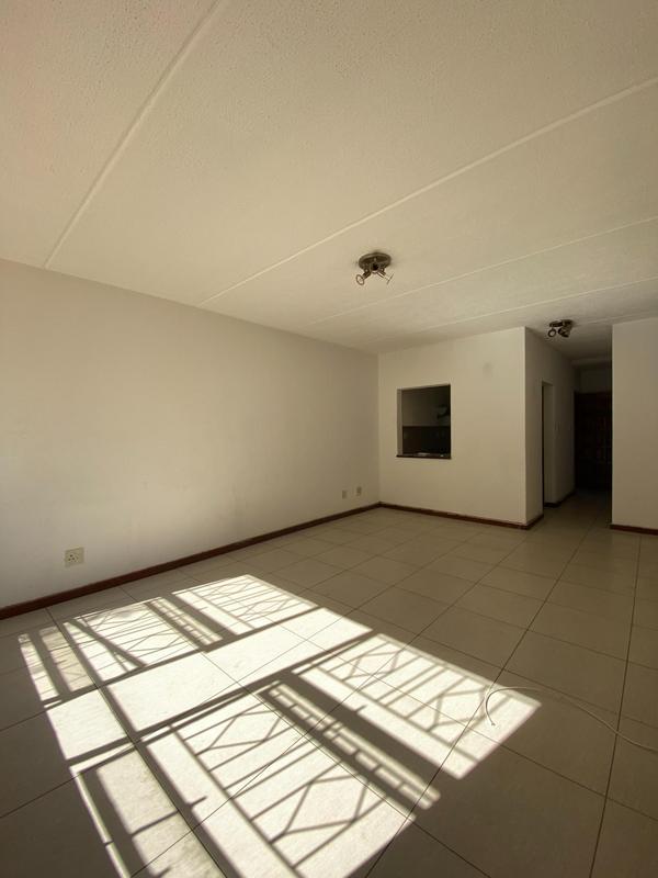To Let 2 Bedroom Property for Rent in Vorna Valley Gauteng