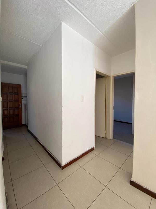 To Let 2 Bedroom Property for Rent in Vorna Valley Gauteng