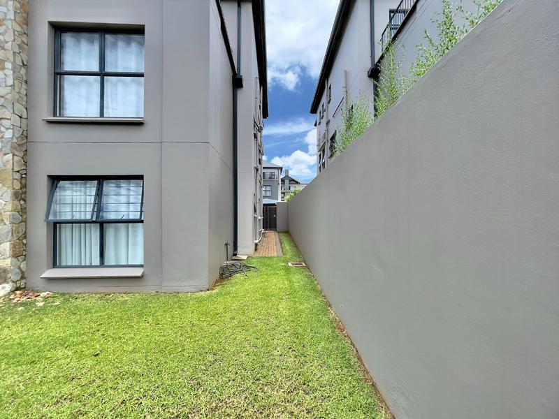 To Let 3 Bedroom Property for Rent in Waterfall Gauteng