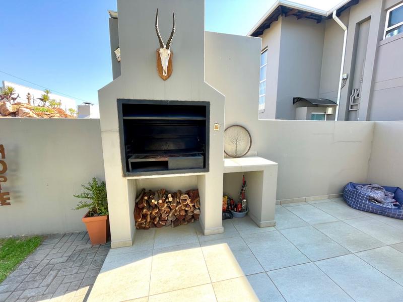 3 Bedroom Property for Sale in Noordheuwel Gauteng