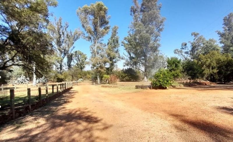 0 Bedroom Property for Sale in Hekpoort Gauteng