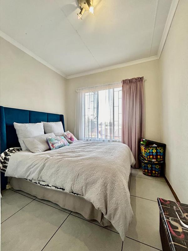 3 Bedroom Property for Sale in Edleen Gauteng