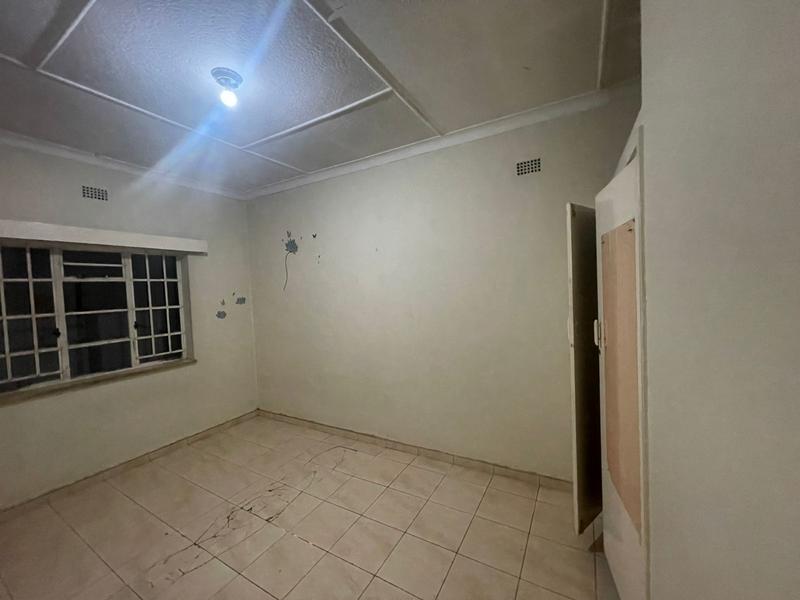 To Let 3 Bedroom Property for Rent in Turffontein Gauteng
