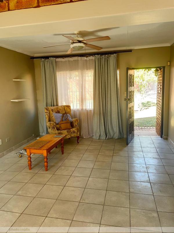 To Let 3 Bedroom Property for Rent in Elardus Park Gauteng