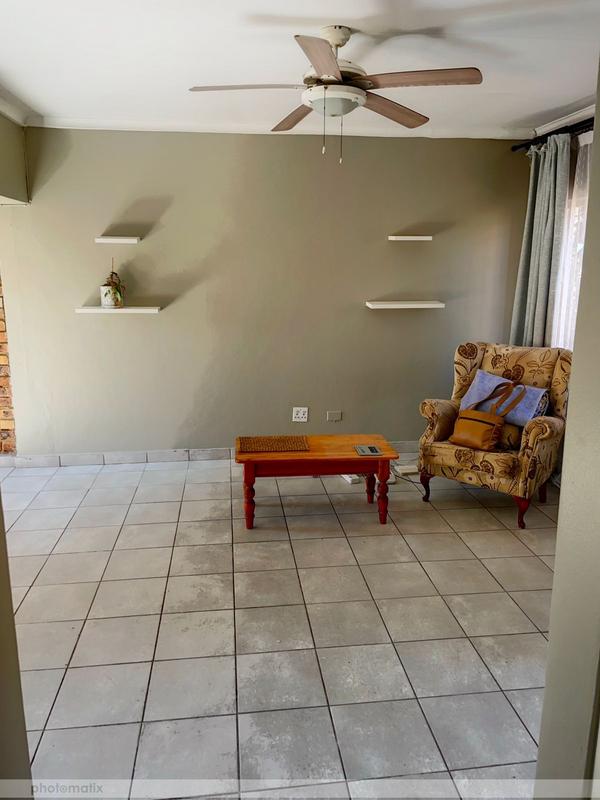To Let 3 Bedroom Property for Rent in Elardus Park Gauteng