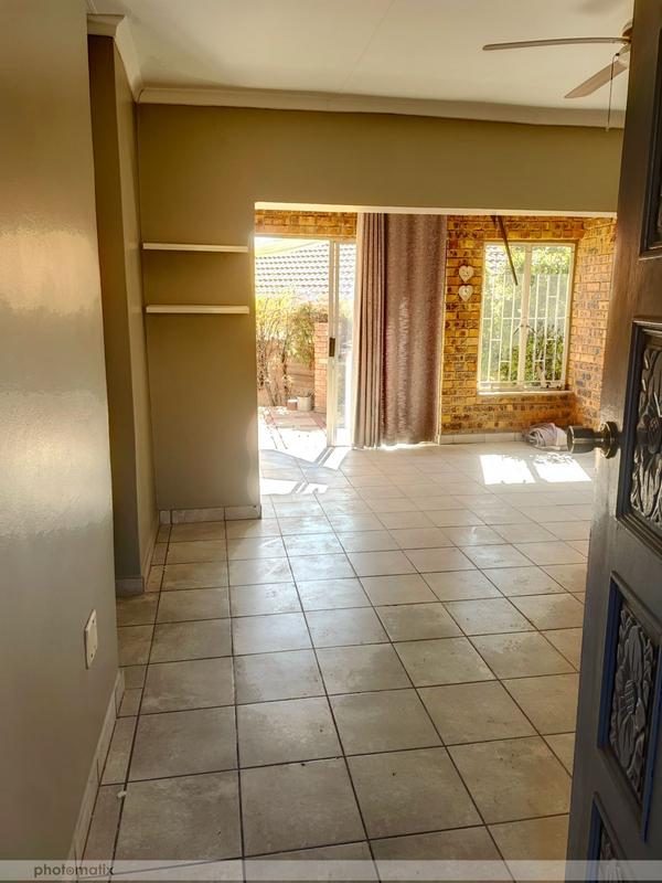 To Let 3 Bedroom Property for Rent in Elardus Park Gauteng