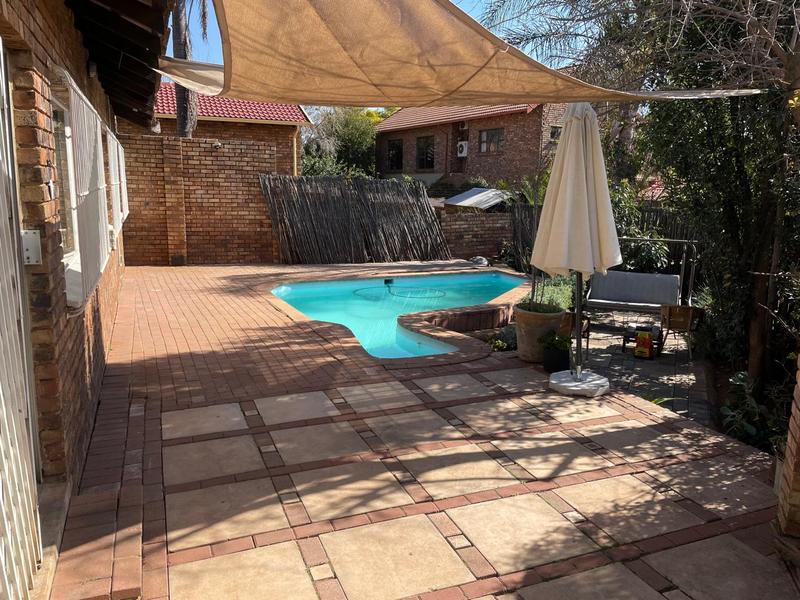 To Let 3 Bedroom Property for Rent in Elardus Park Gauteng