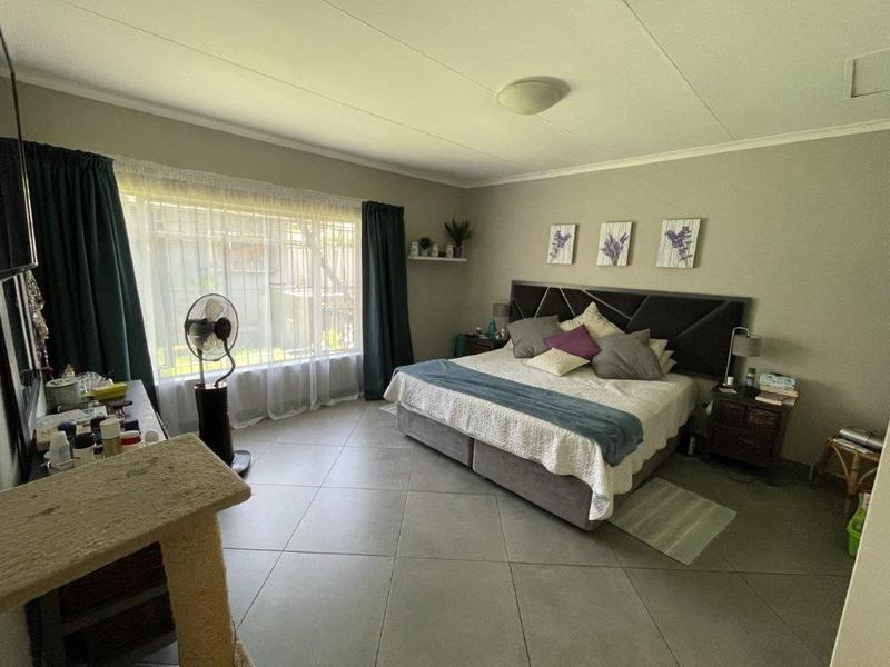 3 Bedroom Property for Sale in Garsfontein Gauteng
