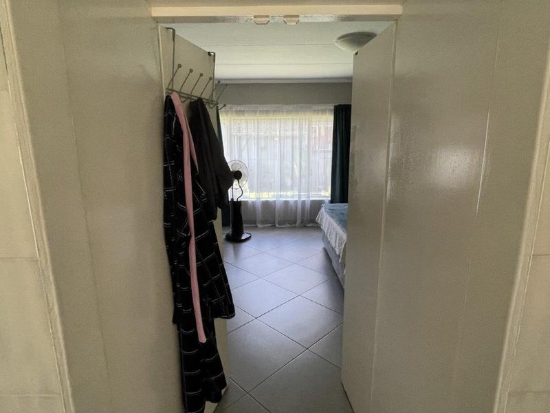 3 Bedroom Property for Sale in Garsfontein Gauteng