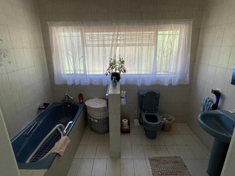 3 Bedroom Property for Sale in Garsfontein Gauteng