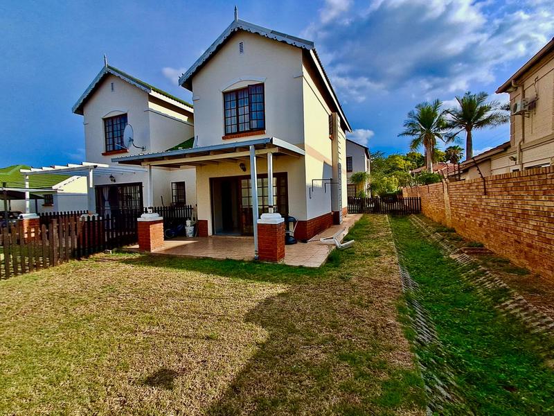 2 Bedroom Property for Sale in Montana Tuine Gauteng